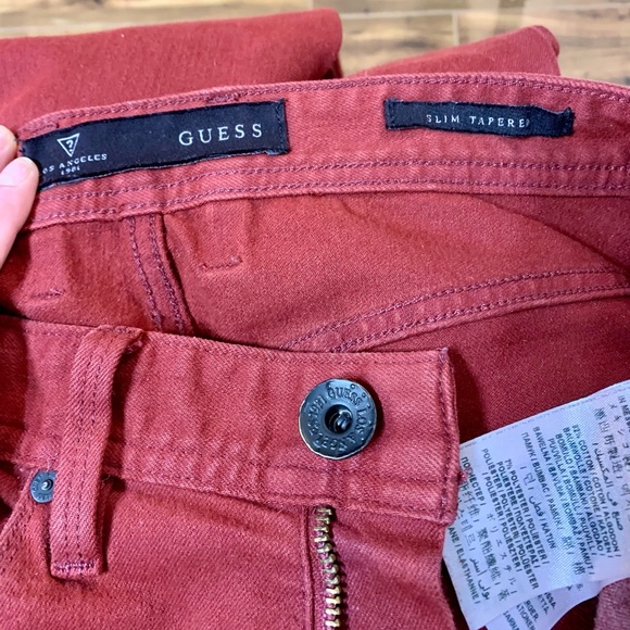 Guess slim tapered jeans in red - Picture 3 of 5